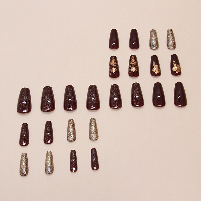 24 قطعة من فن الأظافر الأنيق ب - مراجعة Nail Art Burgundy وسعره