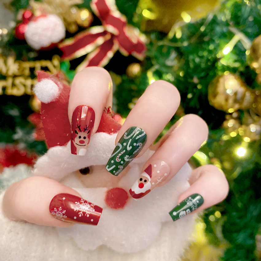عيد الميلاد الأظافر كاذبة لفن  - مراجعة Nail Art Burgundy وسعره