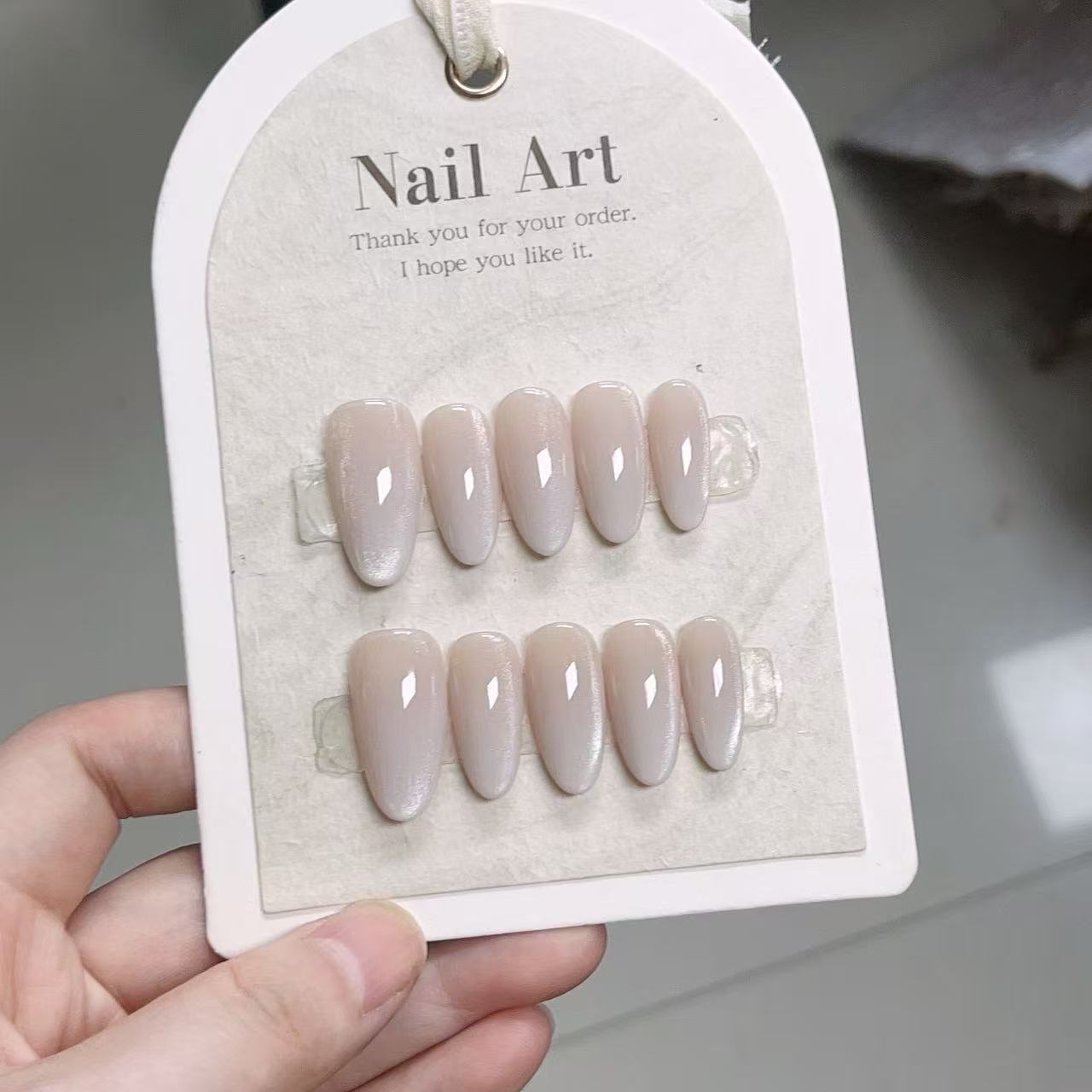 10 قطع من الأظافر الاصطناعية ا - مراجعة Nail Art Full Cat Eye وسعره