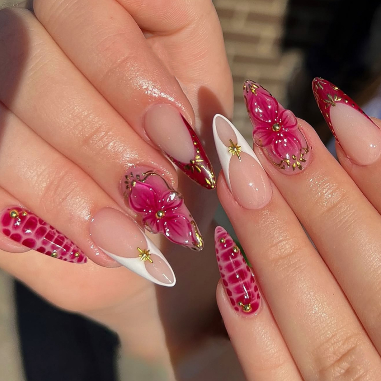 24 قطعة أظافر صناعية جاهزة لاص - مراجعة Nail Art Flower وسعره