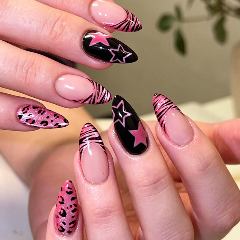 24 قطعة أظافر صناعية قصيرة بتص - مراجعة Nail Art Full Cat Eye وسعره